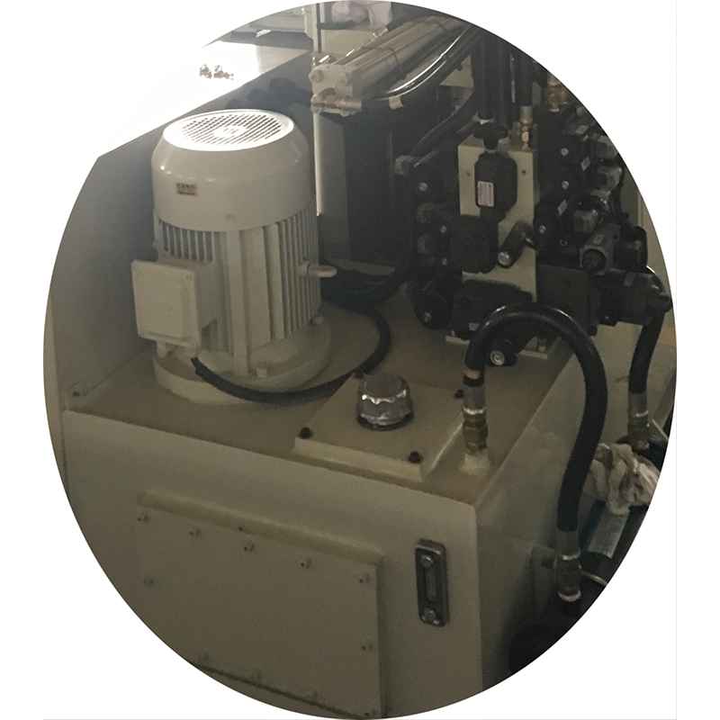 V35S立式單滑板注塑機